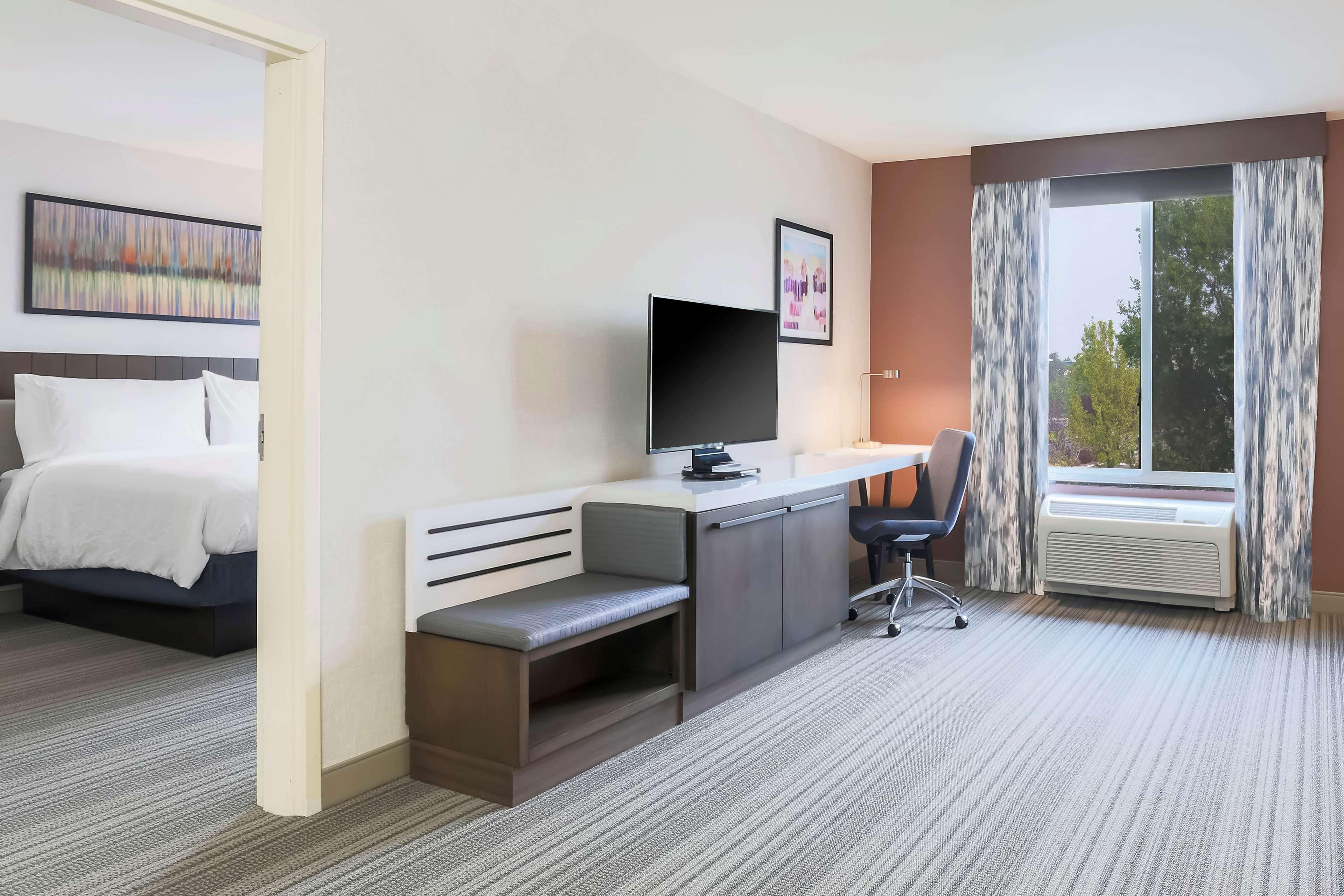 Hilton Garden Inn Рино Экстерьер фото