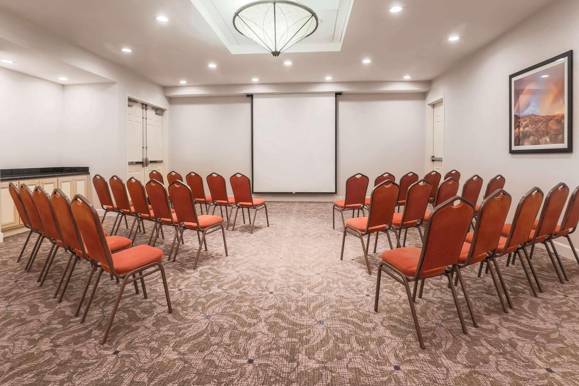 Hilton Garden Inn Рино Экстерьер фото