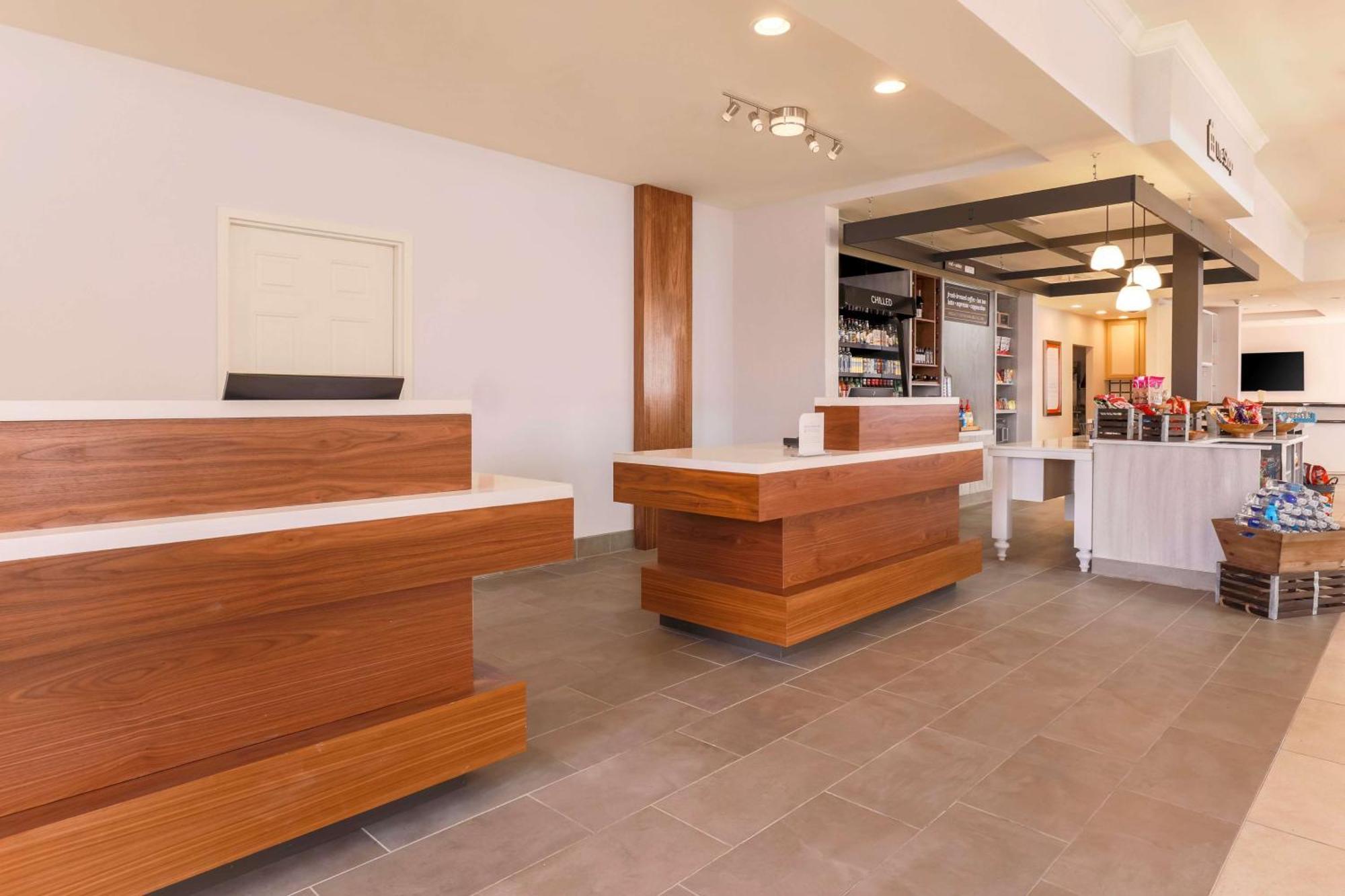 Hilton Garden Inn Рино Экстерьер фото