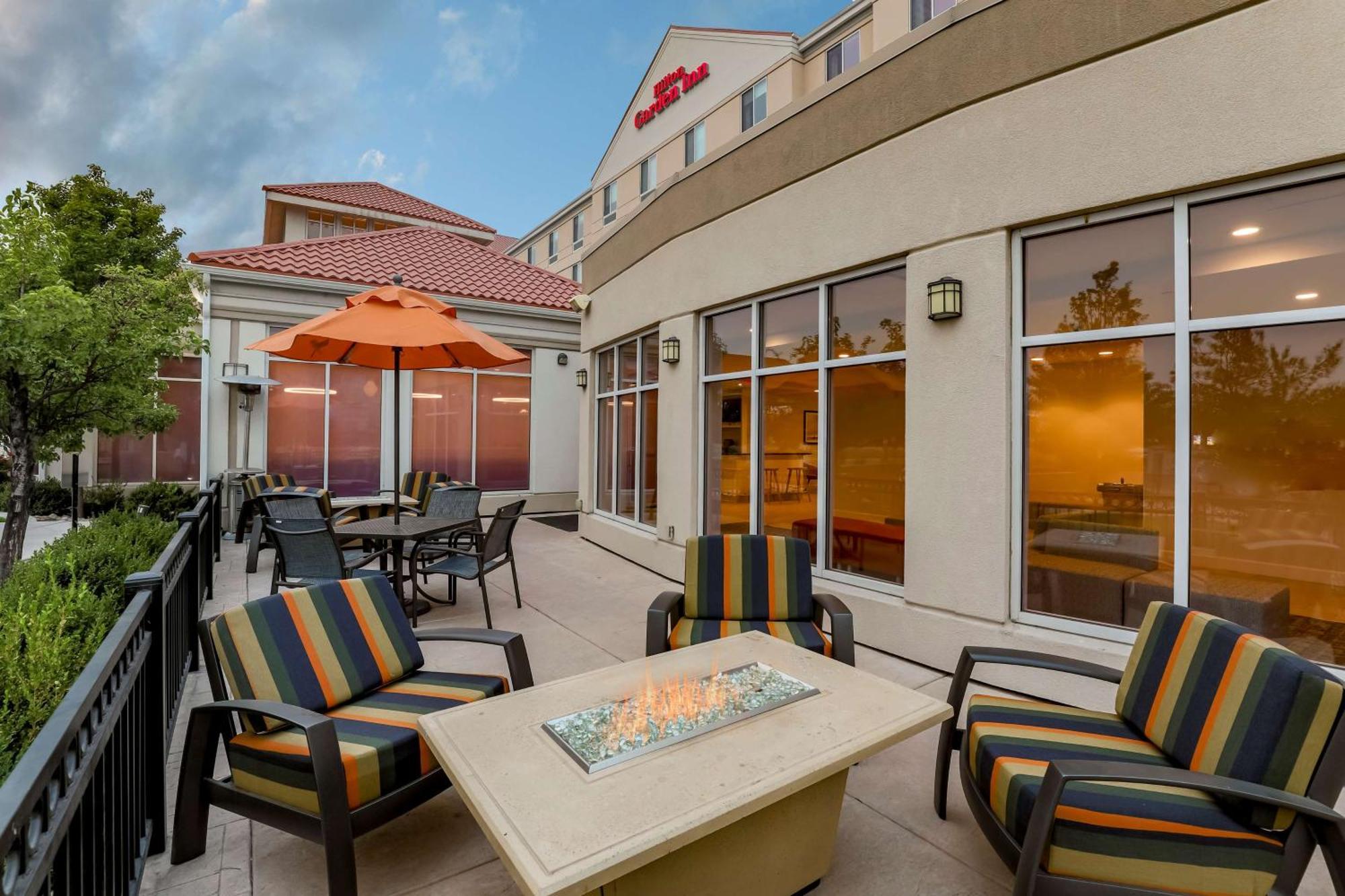 Hilton Garden Inn Рино Экстерьер фото
